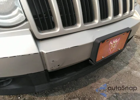 2010 Jeep Grand Cherokee Laredo from USA, damaged, VIN 1J4PR4GK1AC117552